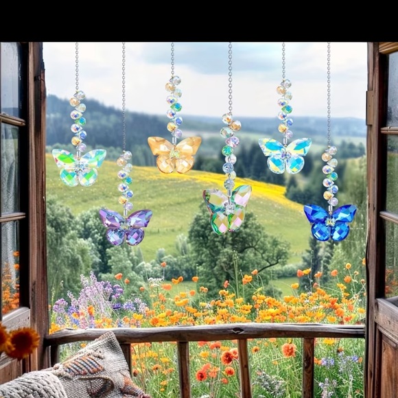 New Crystal hanging Butterfly Suncatchers - Picture 2 of 3